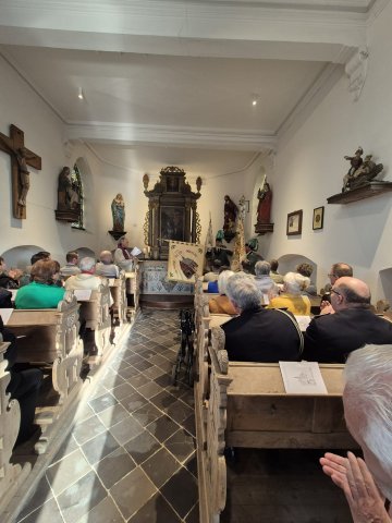 Fahnen und Kreuzweihe 2025